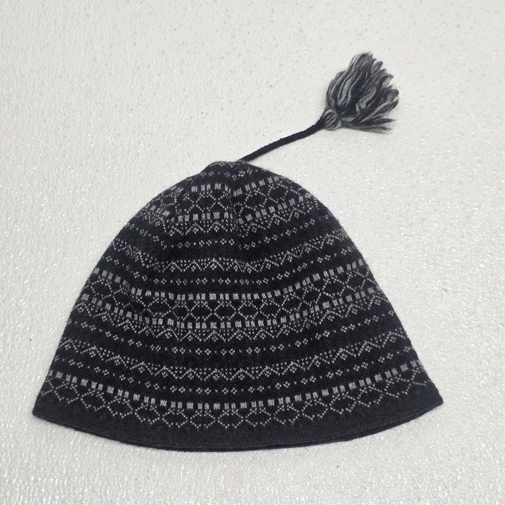 Turtle Fur Merino Wool Fair Isle Beanie Hat Black & Gray - Made in Canada